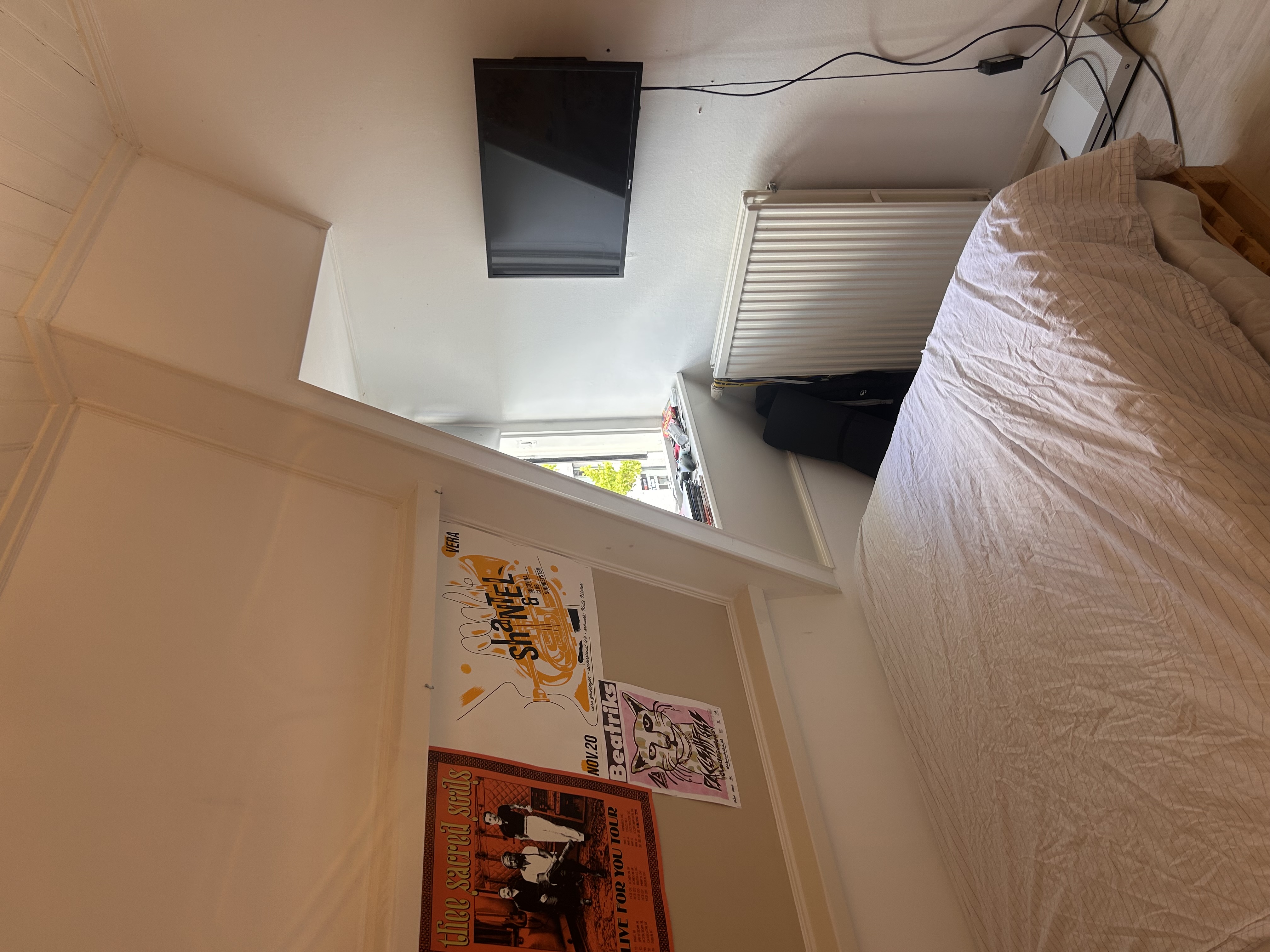 For rent: Leeuwarden / €300 p.m. / 135m2