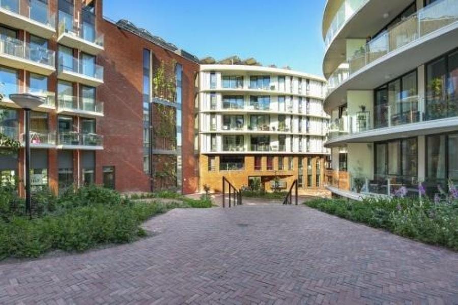 For rent: Amsterdam