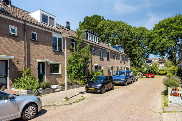For rent:  Leiderdorp  / €2500 p.m. / 110m2