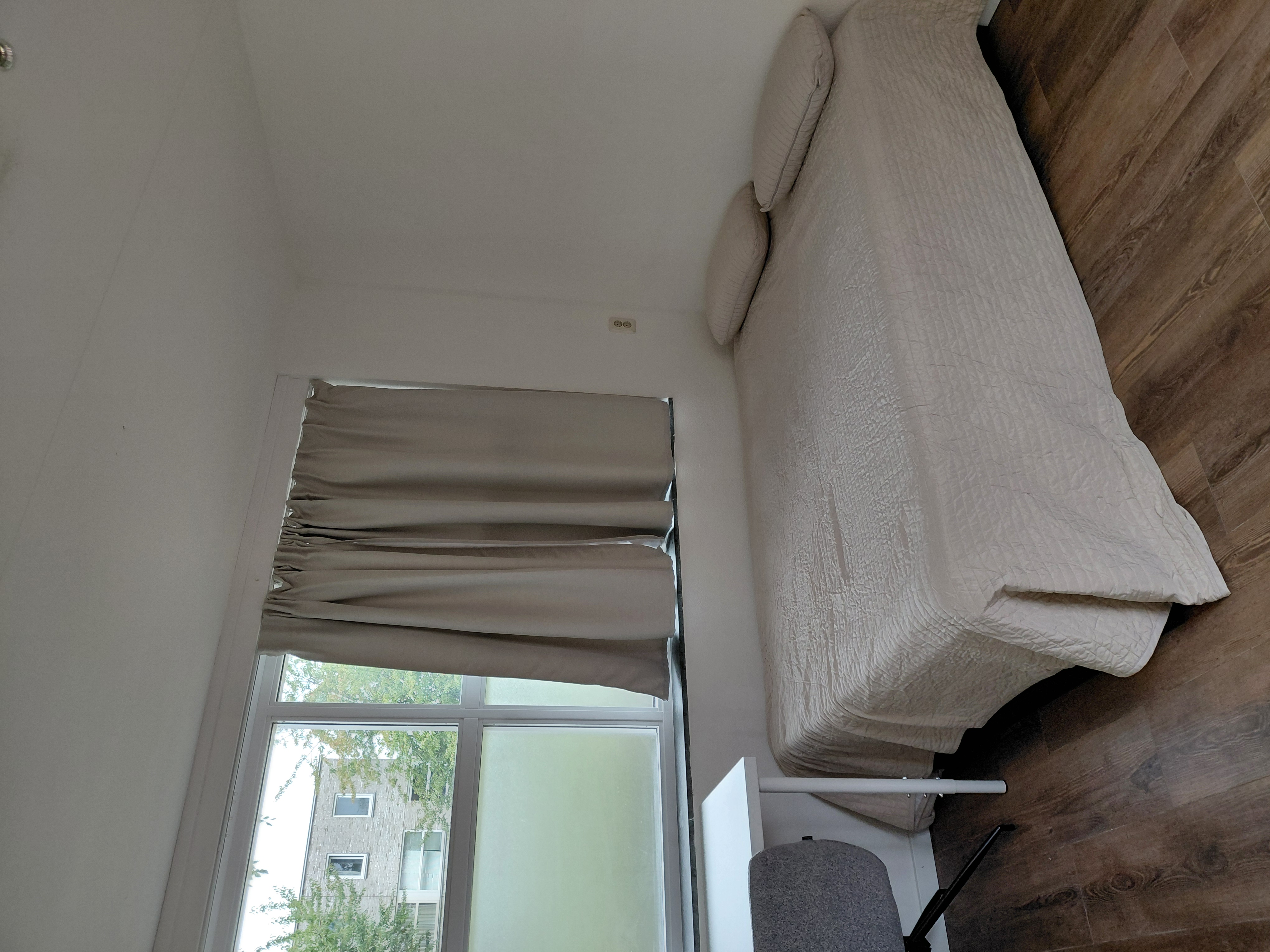 For rent: Almere / €1250 p.m. / 22m2