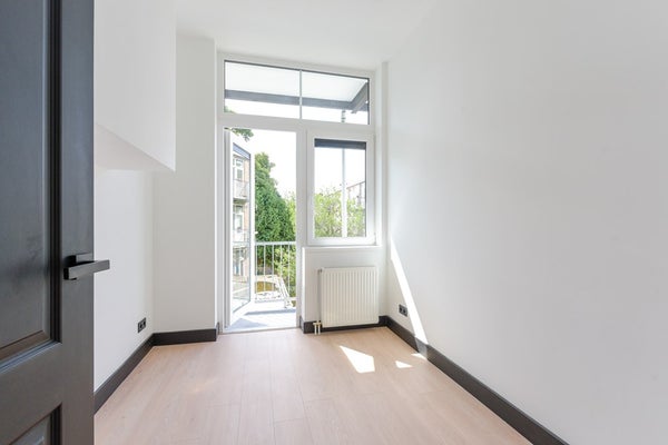 Te huur:  Den Haag  / €483 p.m. / 10m2