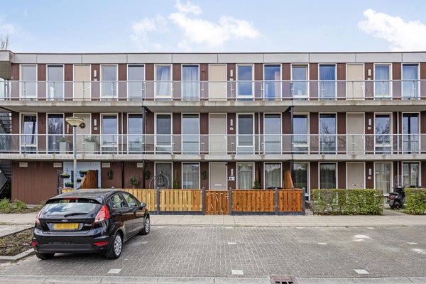 Te huur:  Almere  / €1850,00 p.m. / 84,00m2