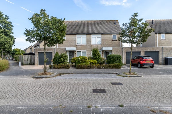For rent: Tilburg / €1225 p.m. / 114m2