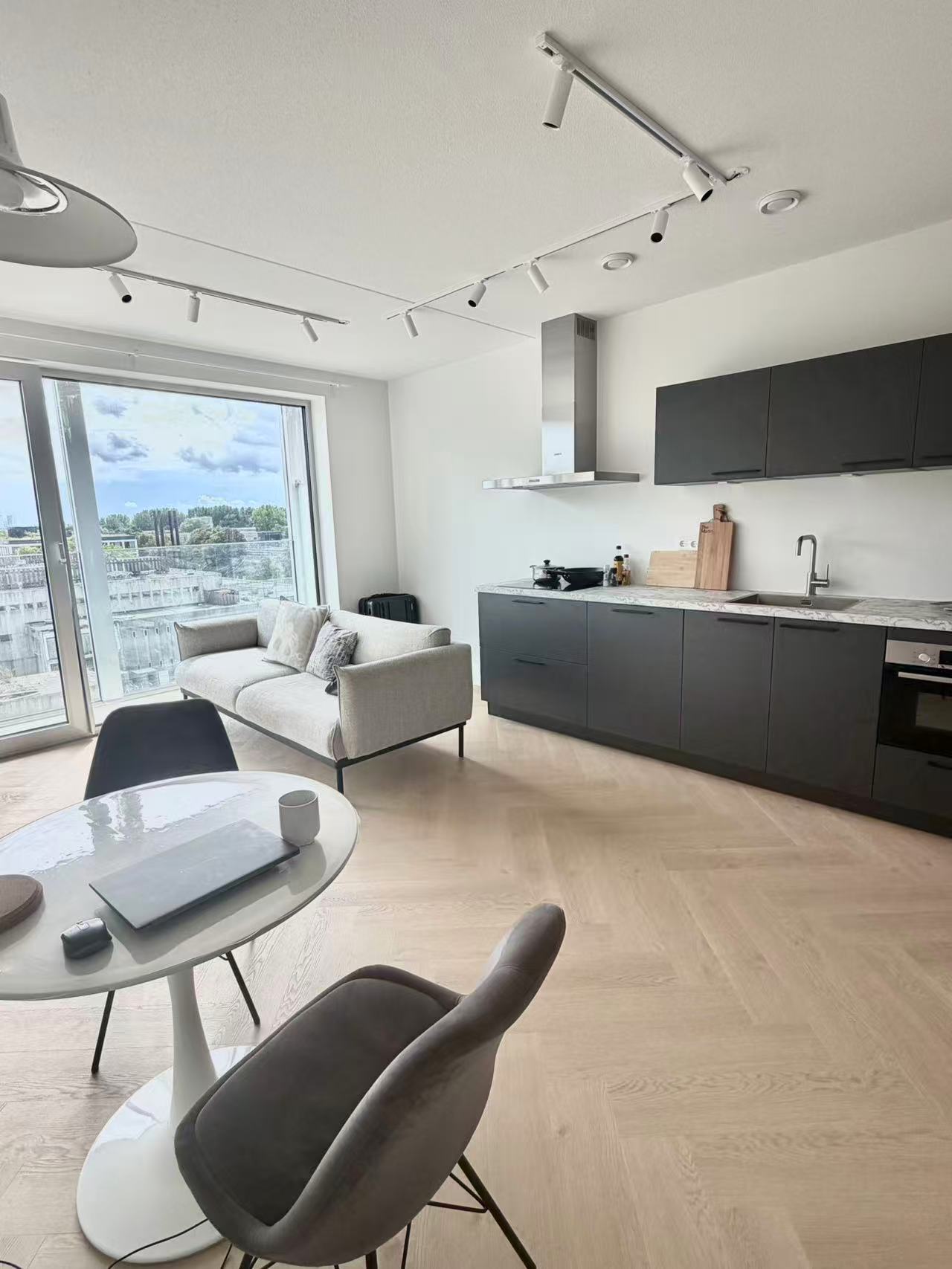 For rent: Amsterdam