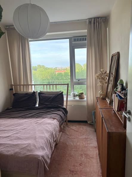 For rent: Amsterdam / €813.00 p.m. / 10.00m2