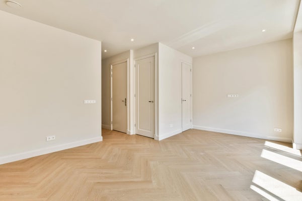 Te huur:  Amsterdam  / €2750 p.m. / 51m2