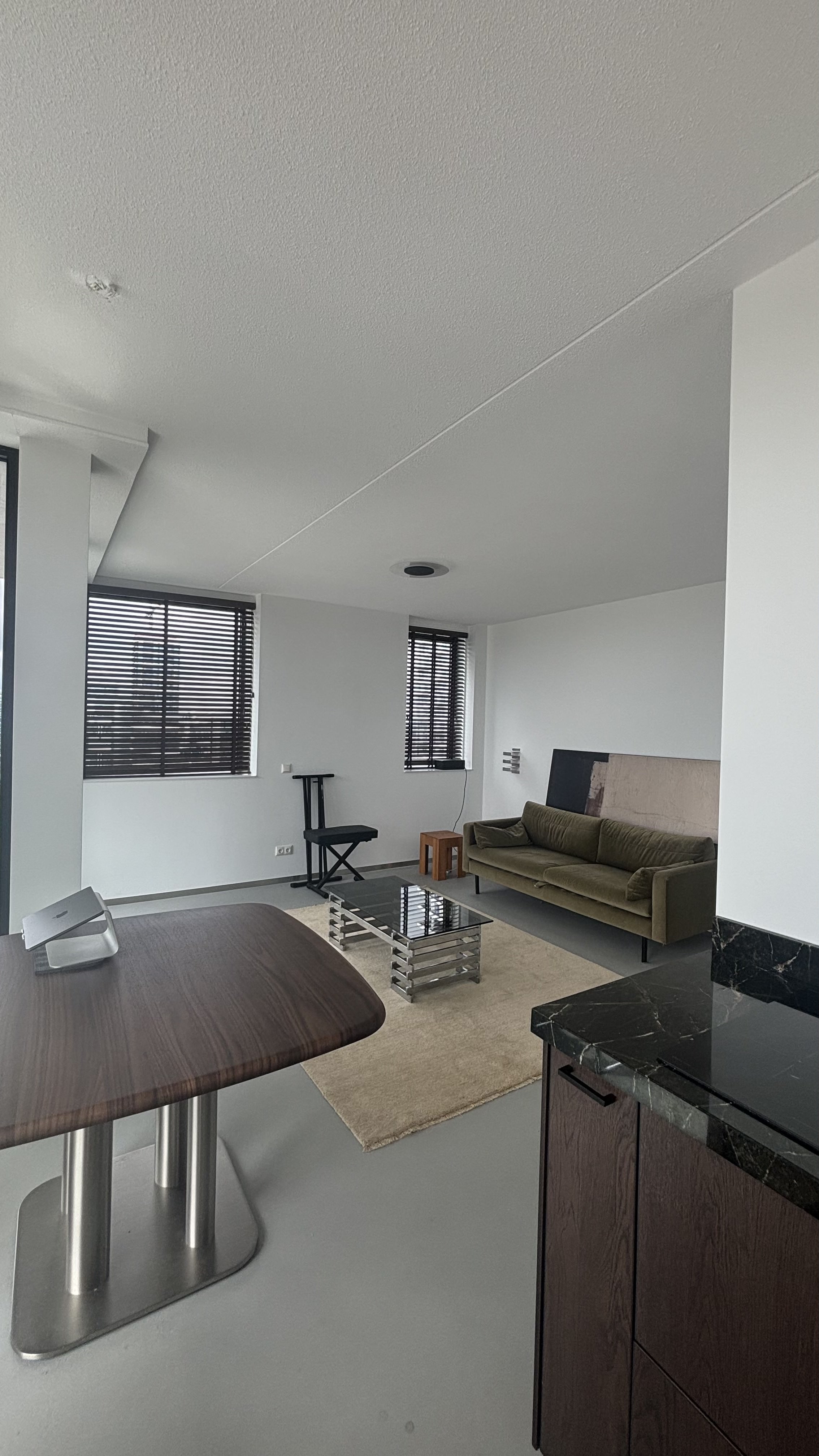 For rent: Amsterdam / €3500 p.m. / 10m2