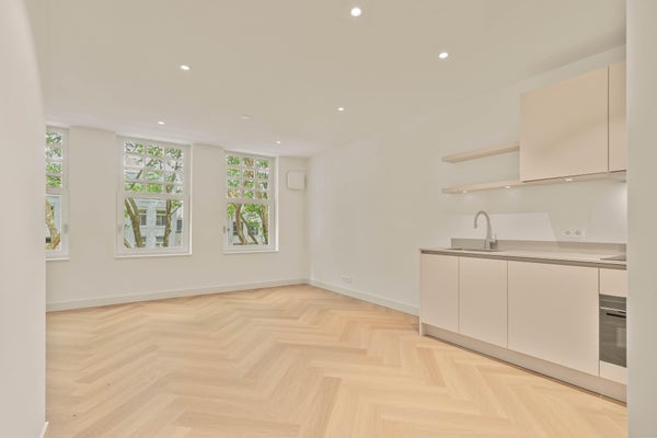 Te huur:  Amsterdam  / €2850,00 p.m. / 60,00m2