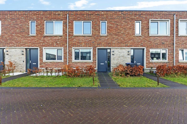Te huur:  Almere  / €2270,00 p.m. / 87,00m2