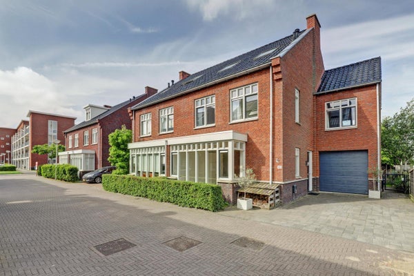 Te huur: Den Hoorn / €3000,00 p.m. / 180,00m2