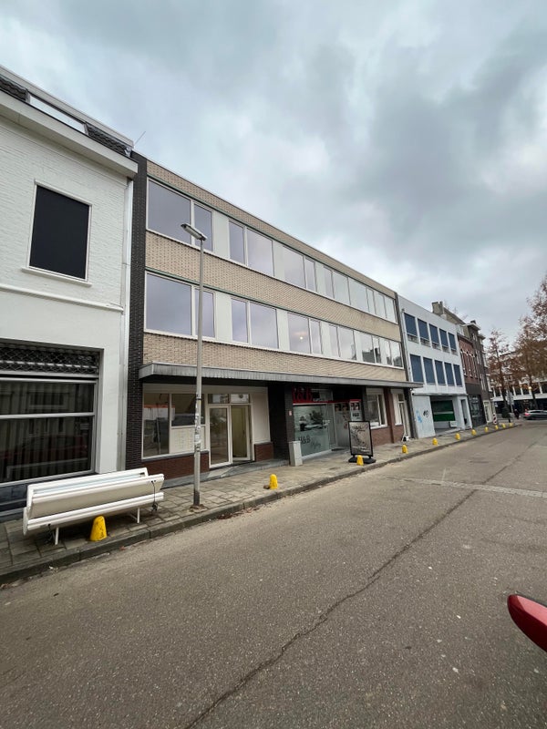 Te huur:  Heerlen  / €898 p.m. / 46m2