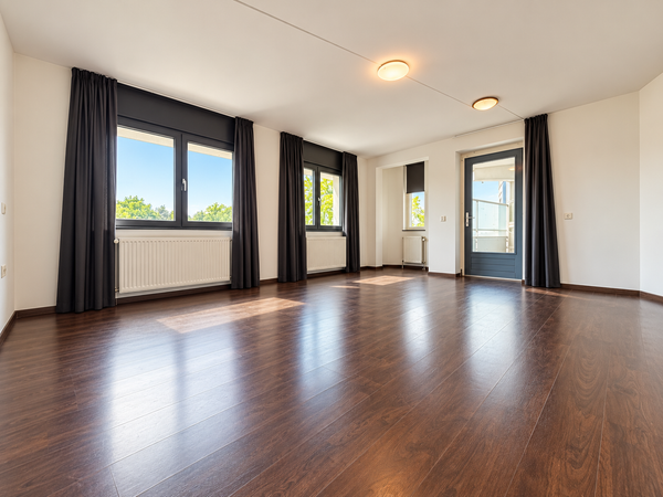 For rent: Den Haag / €1220 p.m. / 74m2