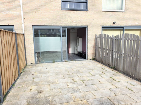 Te huur:  Almere  / €925,00 p.m. / 30,00m2