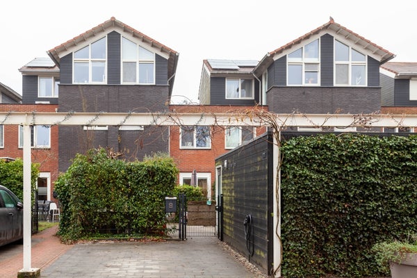 For rent:  Amersfoort  / €2395.00 p.m. / 137.00m2