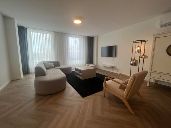 Te huur:  Helmond  / €1750 p.m. / 66m2
