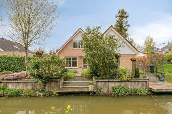 For rent: Bleiswijk / €2795.00 p.m. / 247.00m2