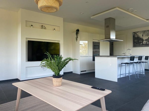 Te huur:  Amsterdam  / €2500,00 p.m. / 80,00m2