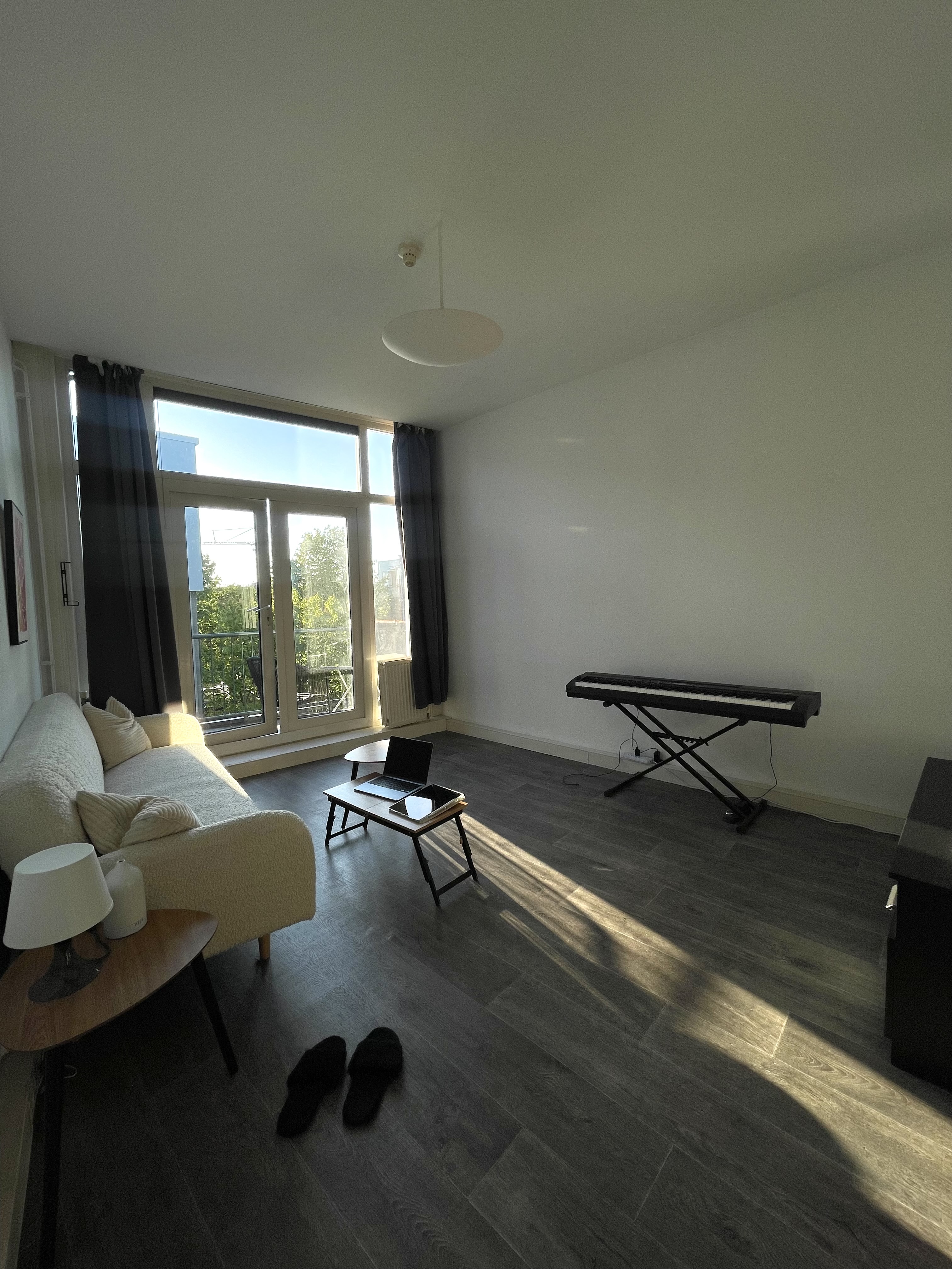 Te huur: Rotterdam / €1000,00 p.m. / 25,00m2