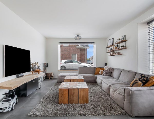 Te huur: Erp / €20502250 p.m. / 174m2
