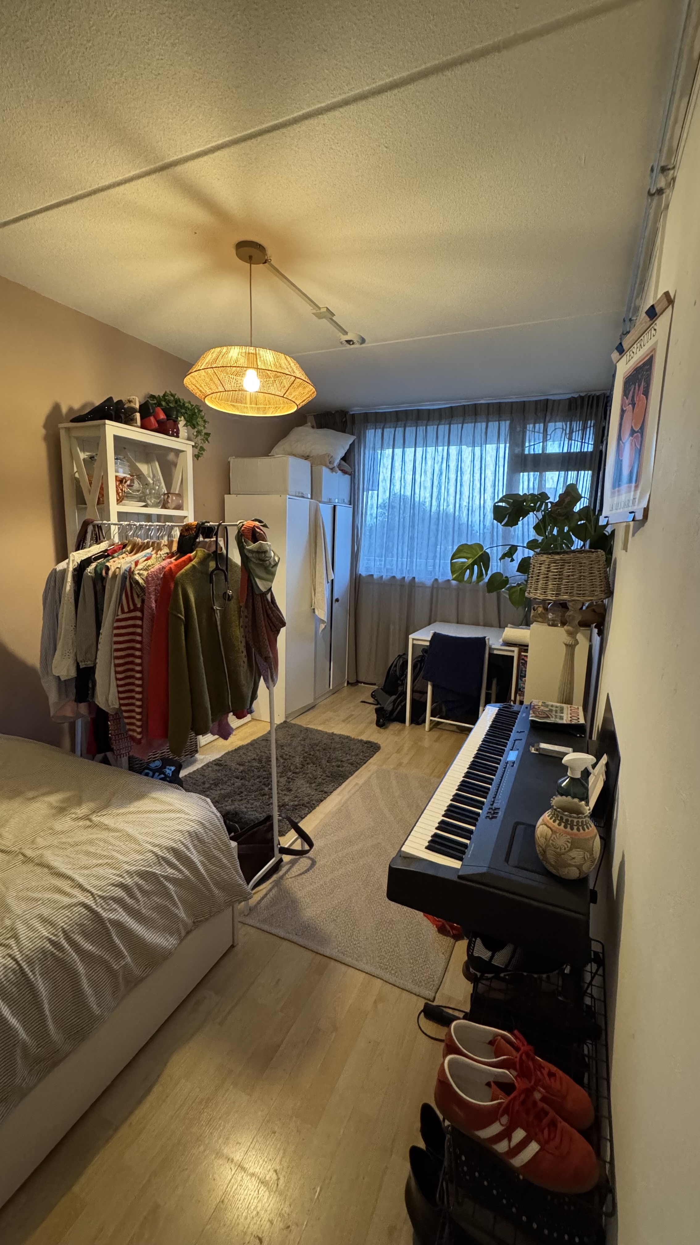 Te huur: Amsterdam / €357 p.m. / 14m2