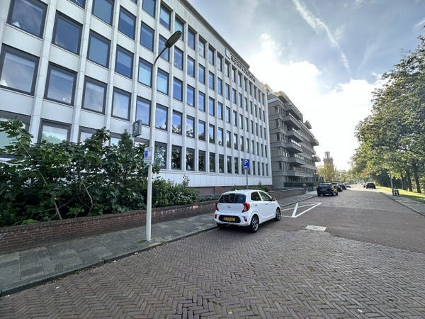 Te huur:  Den Haag  / €5700 p.m. / 79m2