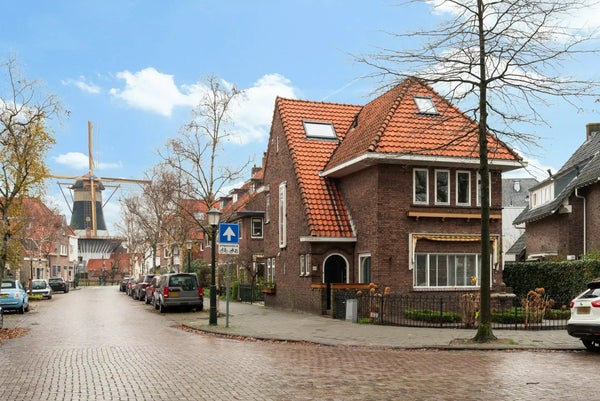 Te huur:  Wassenaar  / €5750,00 p.m. / 140,00m2
