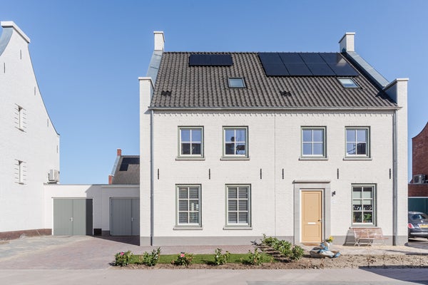 For rent:  Helmond  / €2095.00 p.m. / 160.00m2