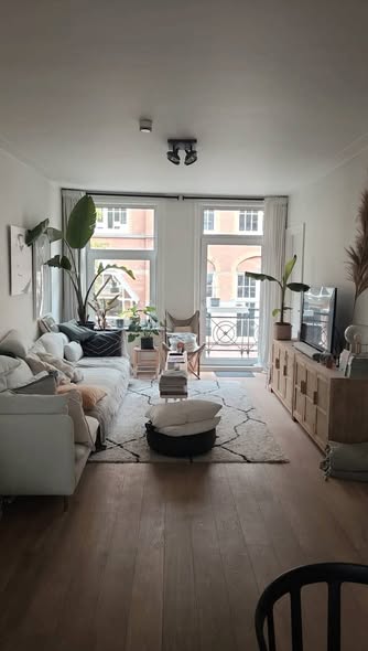 For rent: Amsterdam / €1900 p.m. / 10m2