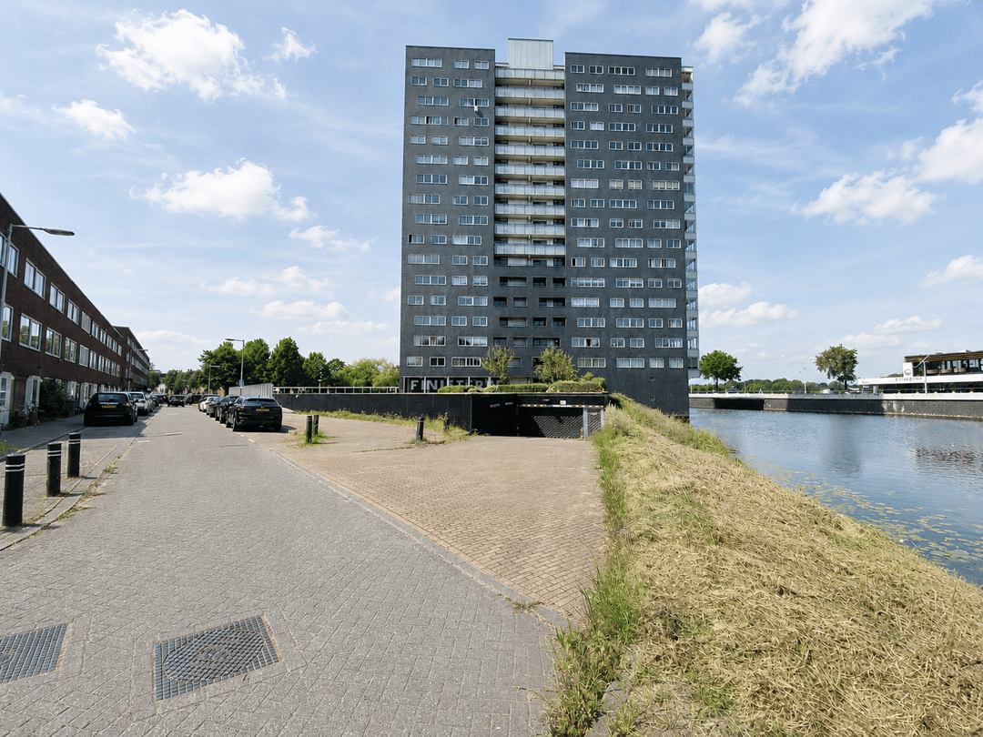For rent: Amsterdam / €2750.00 p.m. / 110.00m2