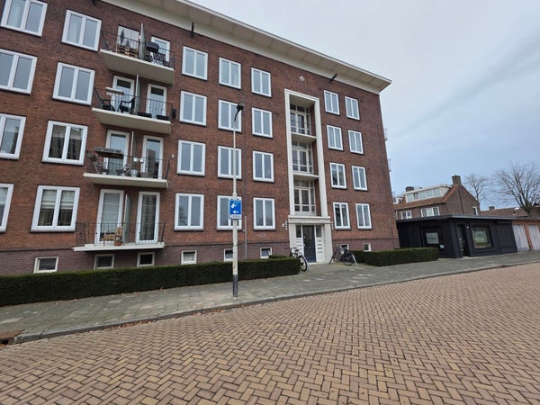 For rent:  Breda  / €1200.00 p.m. / 90.00m2