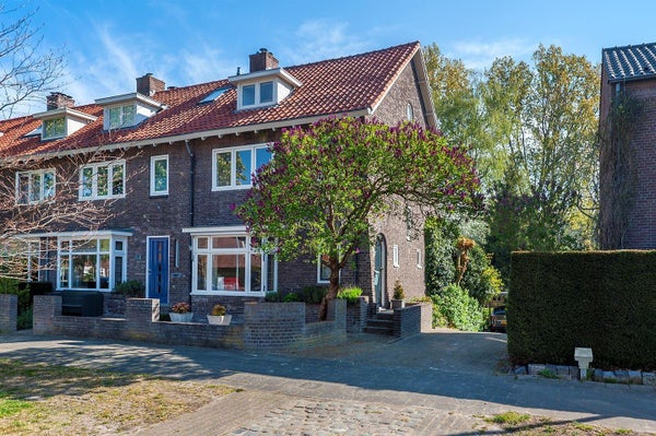 Te huur:  Rosmalen  / €2975 p.m. / 160m2