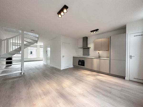 For rent:  Amsterdam  / €2850.00 p.m. / 77.00m2
