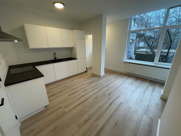 For rent:  Rotterdam  / €1934.00 p.m. / 82.00m2