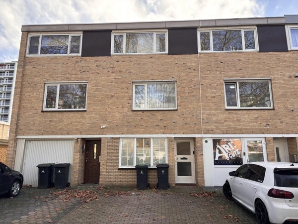 Te huur: Roermond / €1195,00 p.m. / 120,00m2