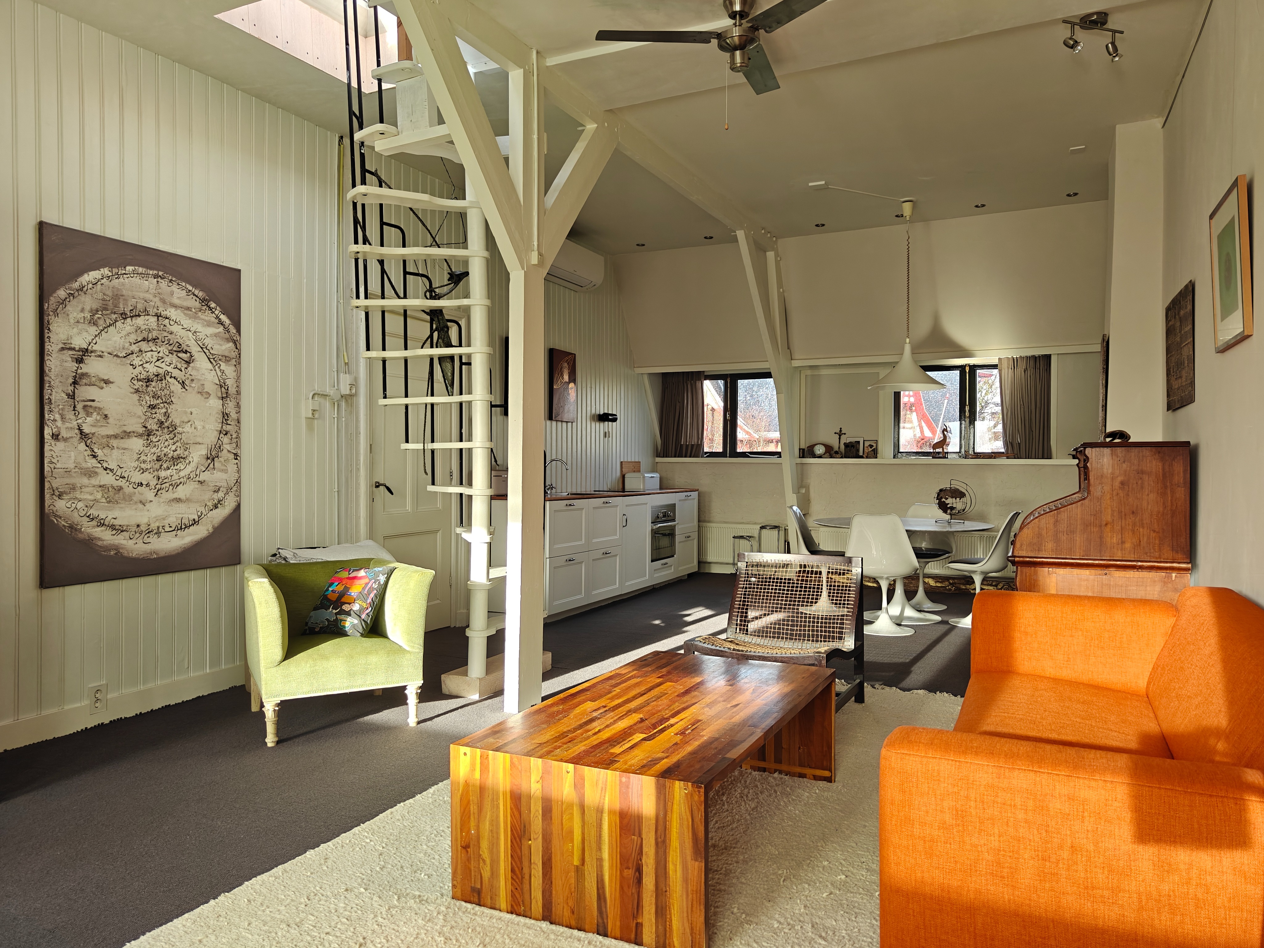 Te huur: Leiden / €2500 p.m. / 65m2