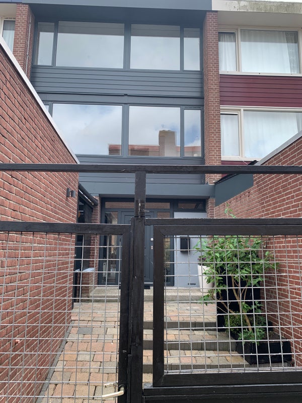 Te huur:  Lelystad  / €27502950 p.m. / 140m2