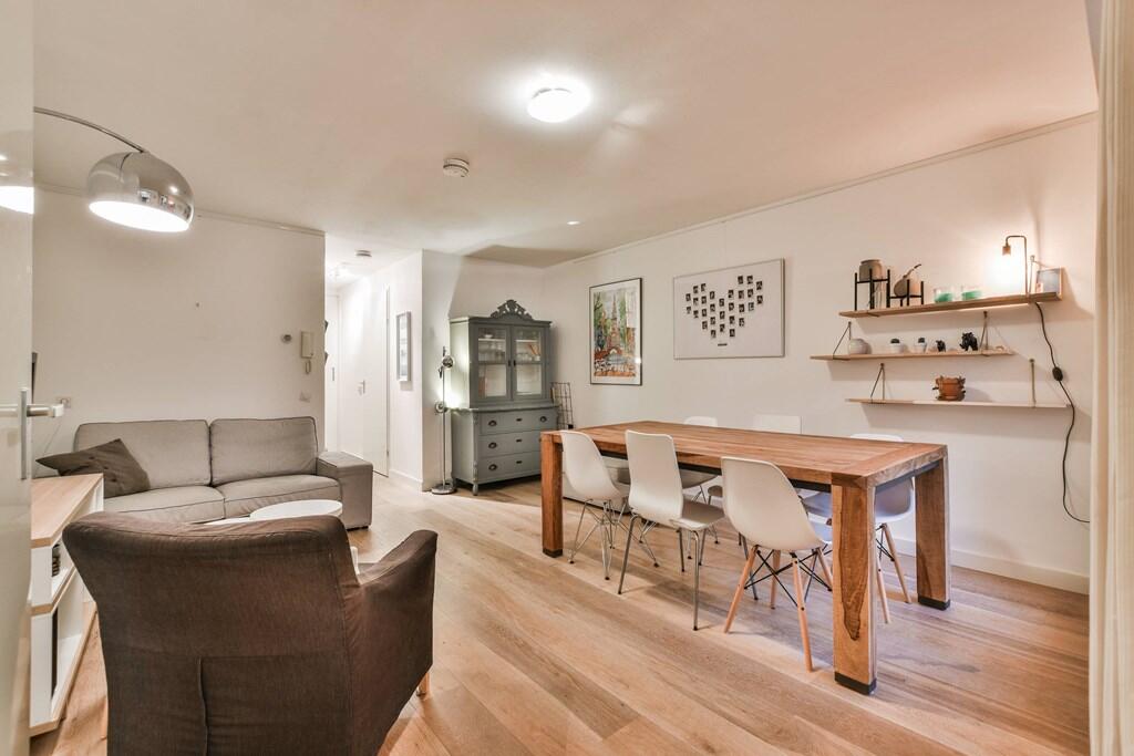 For rent: Amsterdam / €840 p.m. / 47m2
