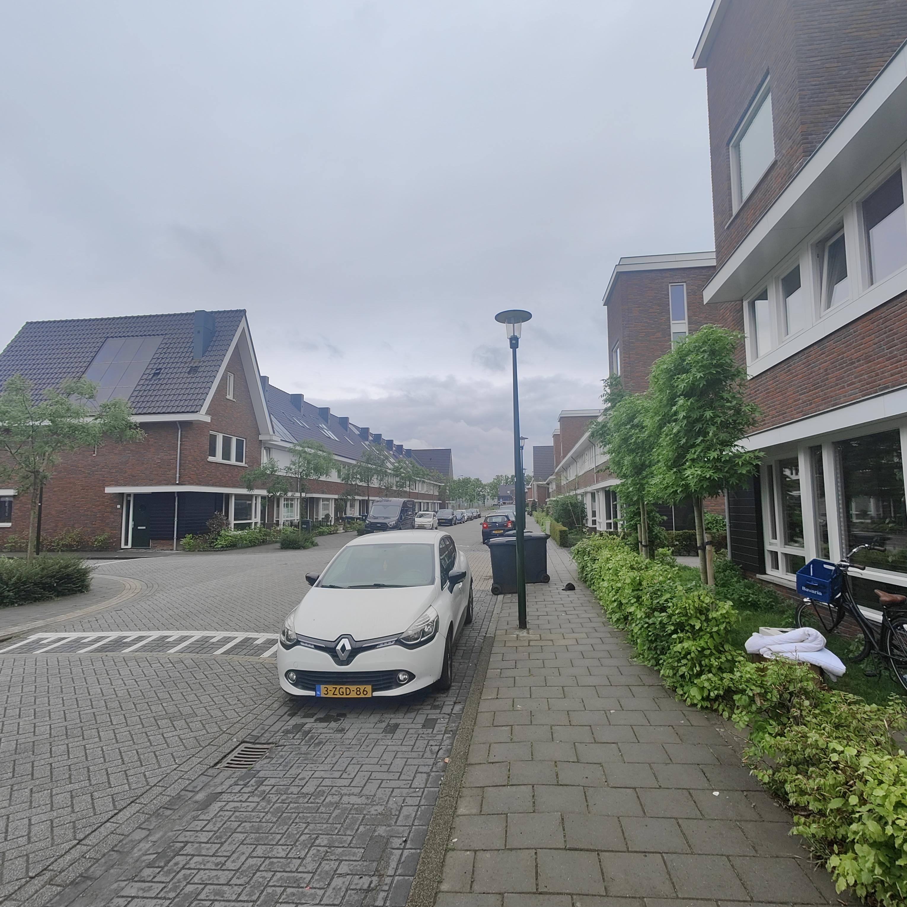 For rent: Uden / €2695 p.m. / 183m2
