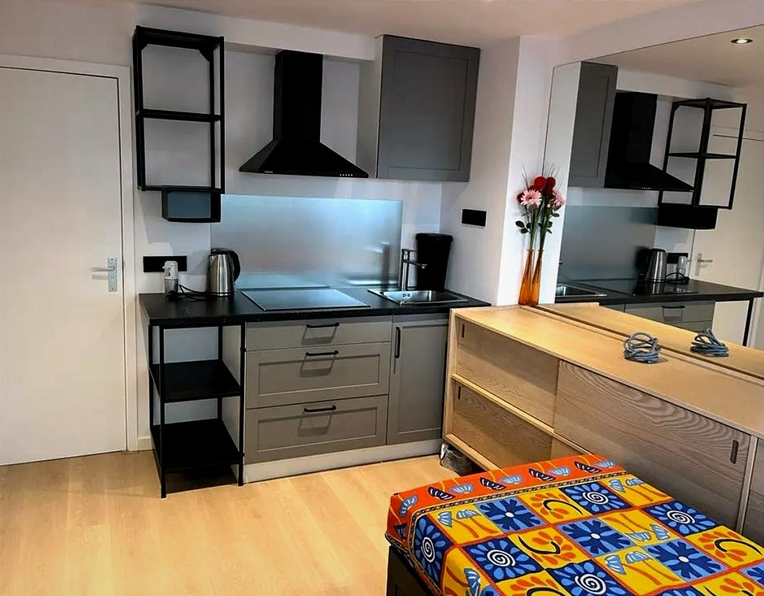 Te huur: Almere / €1100 p.m. / 15m2
