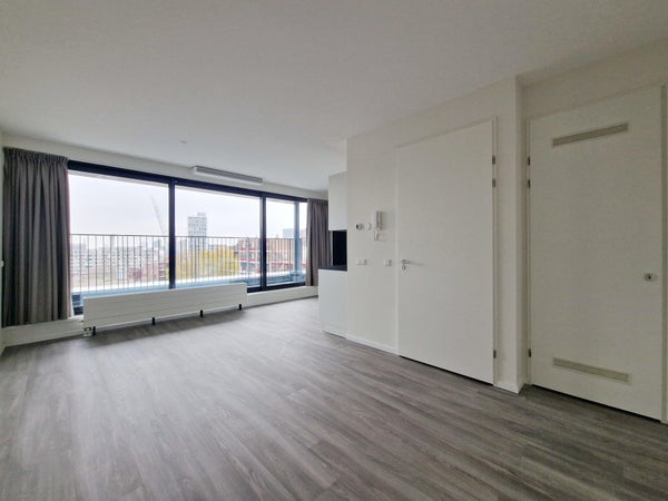 Te huur:  Rotterdam  / €1140 p.m. / 32m2
