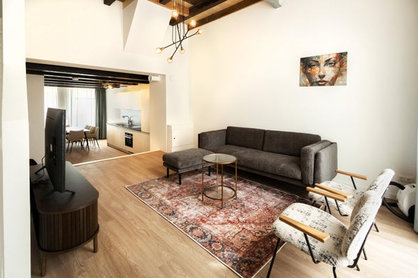Te huur:  Vlaardingen  / €2500,00 p.m. / 138,00m2