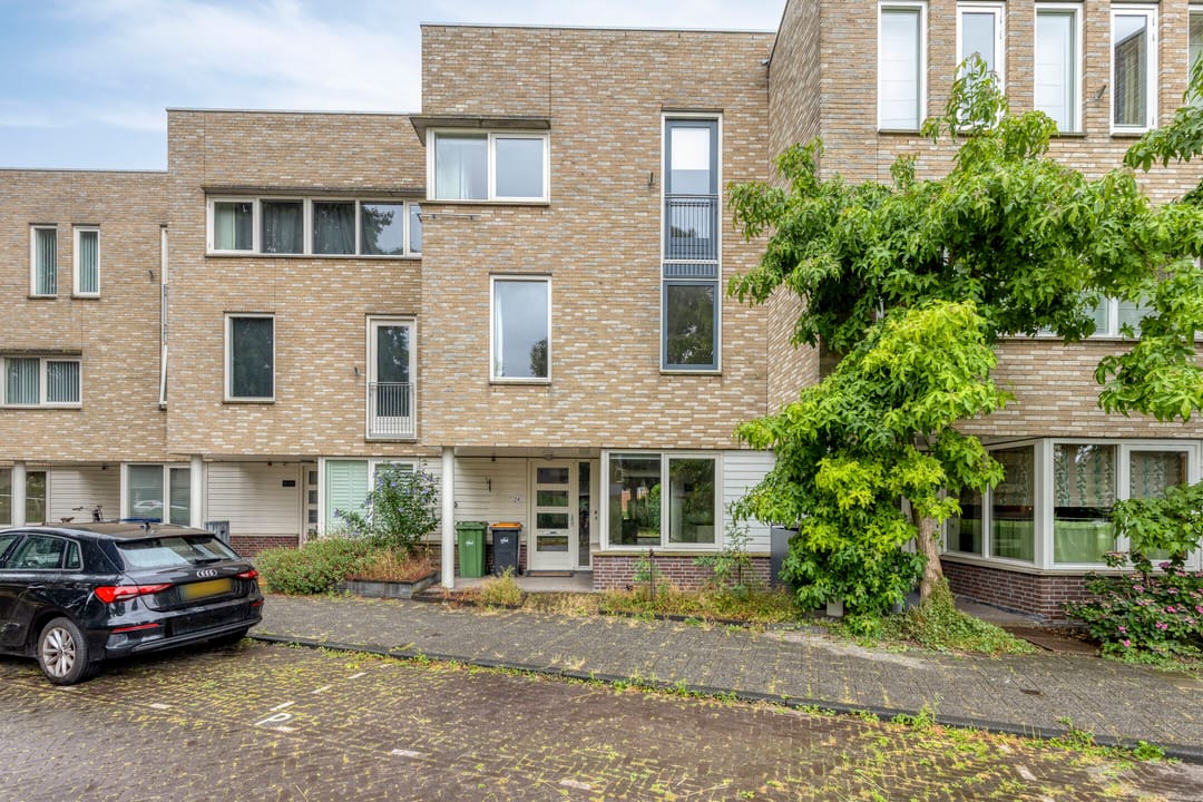 Te huur: Den Haag / €2950 p.m. / 146m2