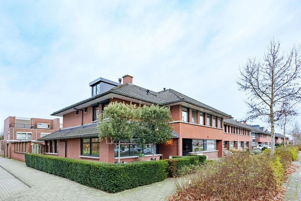 For rent:  Nieuwegein  / €2933.00 p.m. / 128.00m2