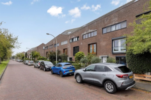 For rent: Den Haag / €3000 p.m. / 213m2