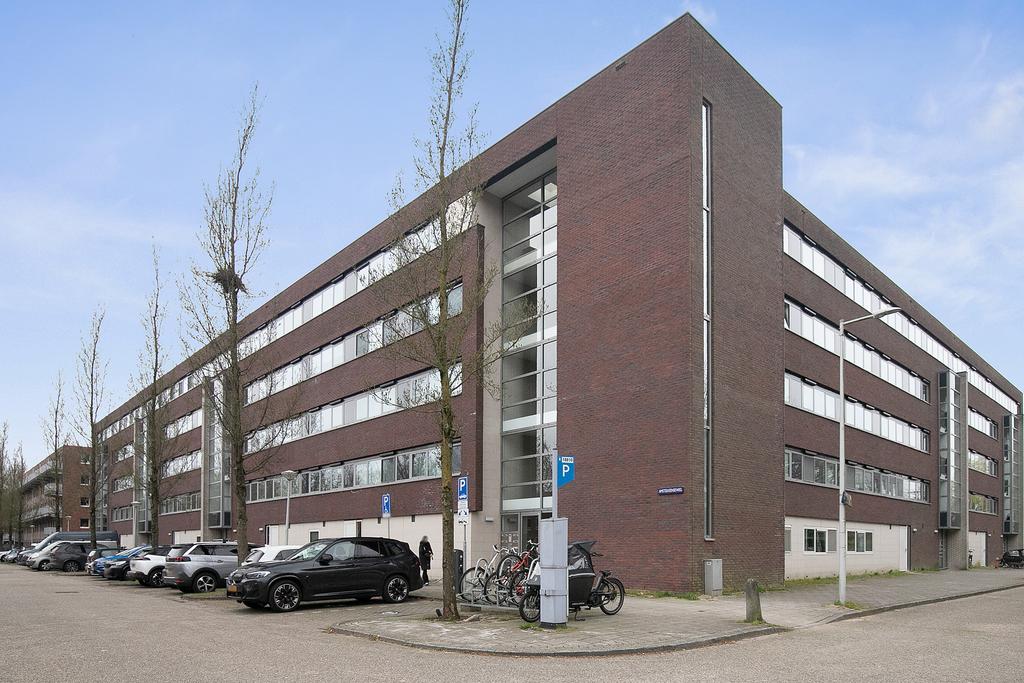 Te huur: Amsterdam / €3100,00 p.m. / 122,00m2