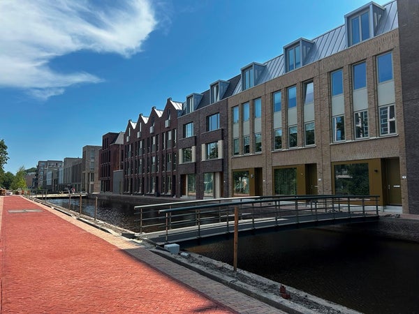For rent: Leidschendam / €3500 p.m. / 182m2