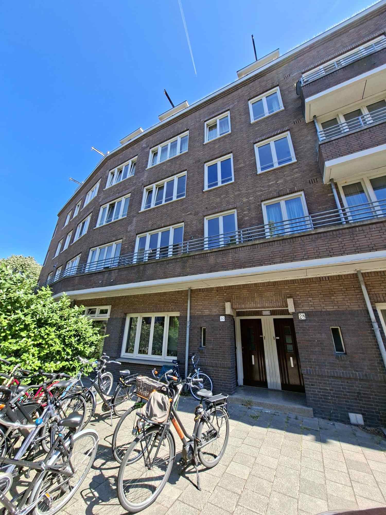 Te huur: Amsterdam / €932 p.m. / 46m2