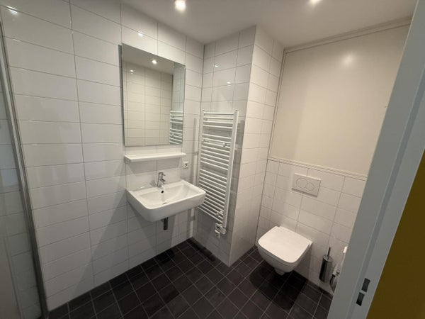 For rent:  Amsterdam  / €1844 p.m. / 50m2