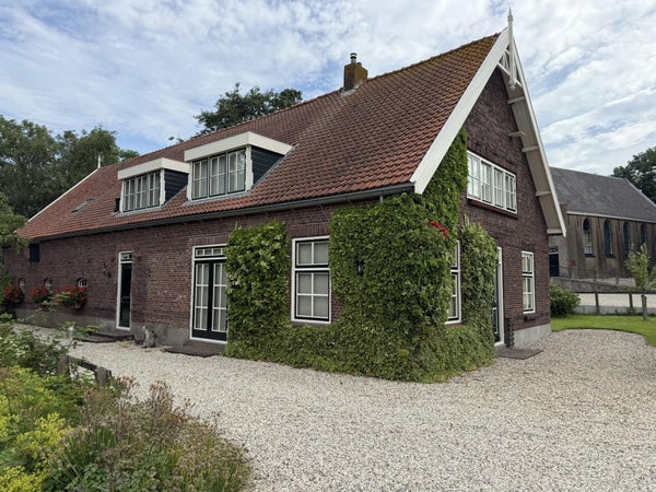 Te huur: Brandwijk / €2950 p.m. / 243m2