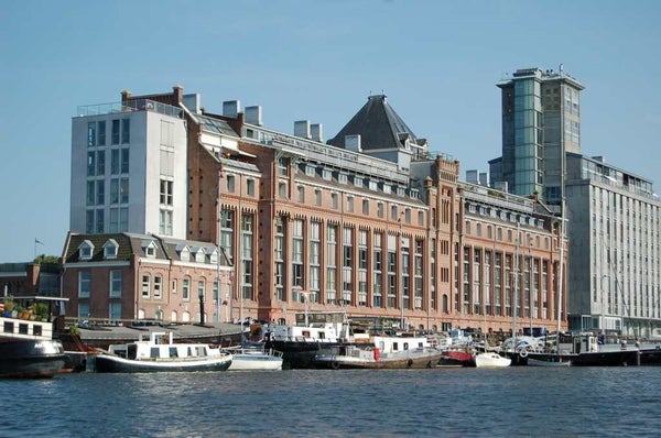 Te huur:  Amsterdam  / €2600 p.m. / 90m2